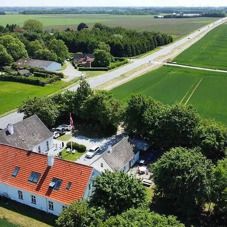 Marielyst Sleep'n Go Hotel Væggerløse